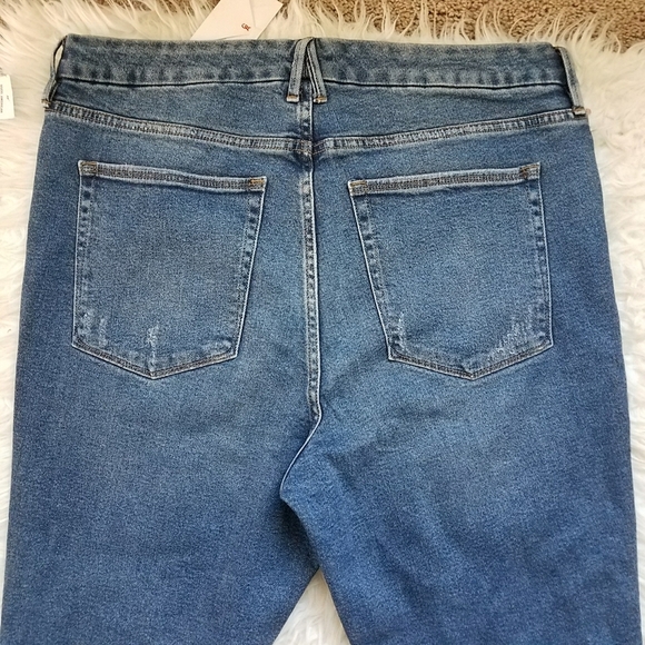 Good American ‘Good Curve Skinny Jeans - Picture 7 of 11